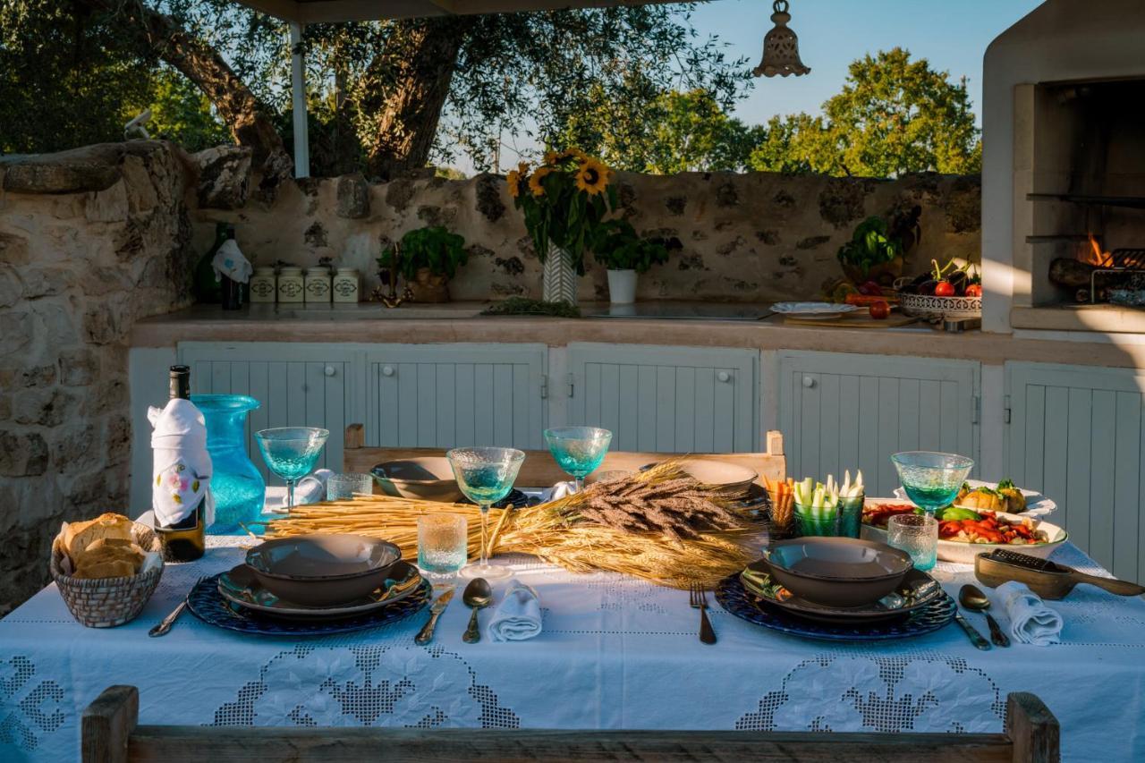 Вилла Borgo Del Tempo Ritrovato - Luxury Relais In Puglia Остуни Экстерьер фото